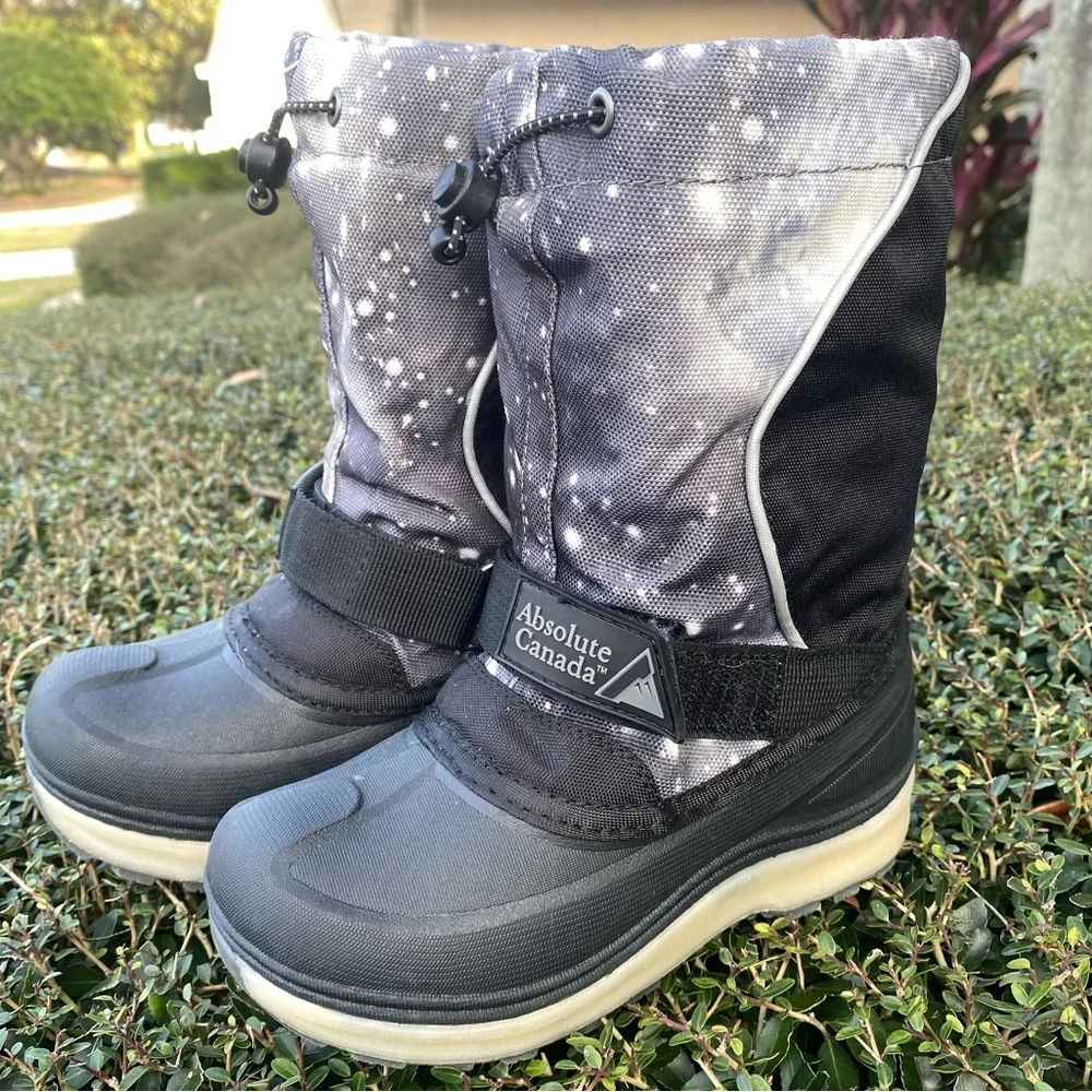 Absolute Canada Boots 12 Black Galaxy Print Insulated Snow Boots Winter Cosmos